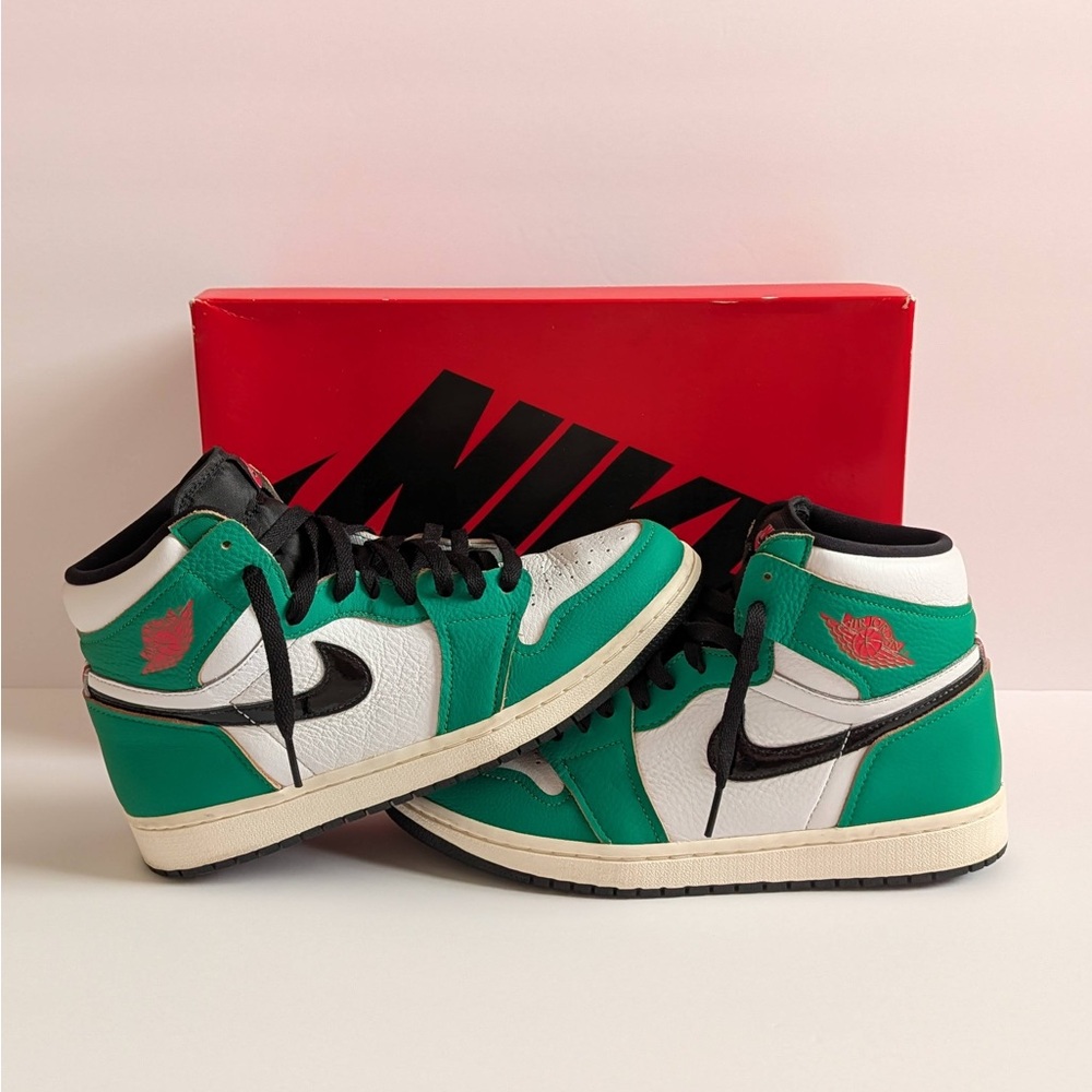 Womens Air Jordan Retro 1 Lucky Green DB4612 300 Size 10 (8.5 Men’s) with Box